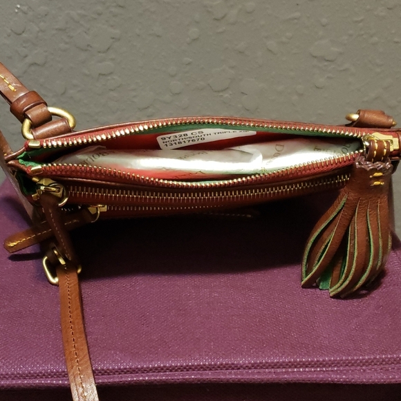 NEW DOONEY & BURKE Leather Triple Zip - Picture 3 of 8